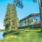 Kartanohuoneisto Heikki By Interhome