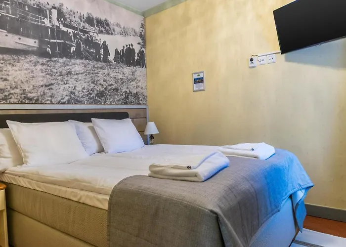 Kartanohuoneisto Heikki By Interhome *